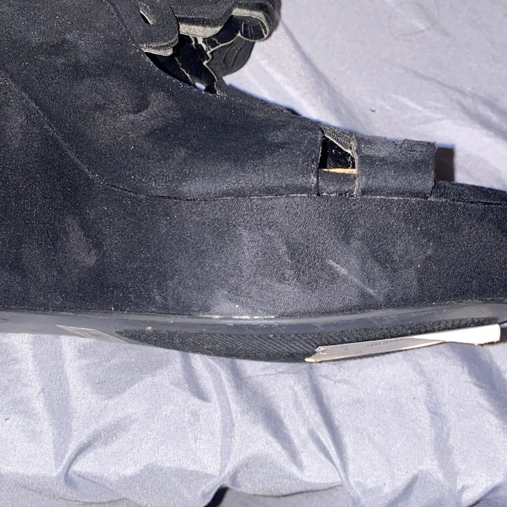 Torrid Platform - Picture 9 of 9